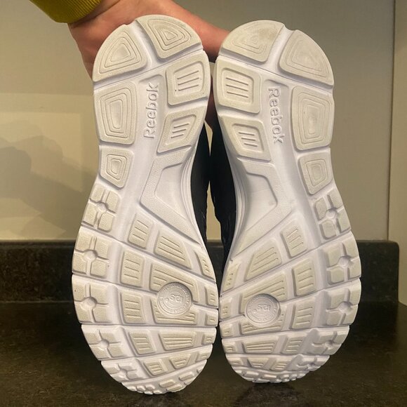 Reebok Run Supreme 2.0 - Size 7.5 - Picture 7 of 9